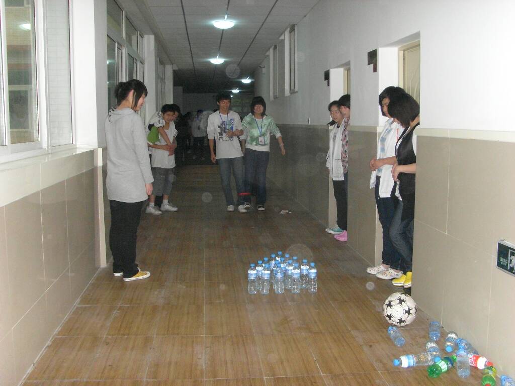 \\"2010060283360609.jpg"