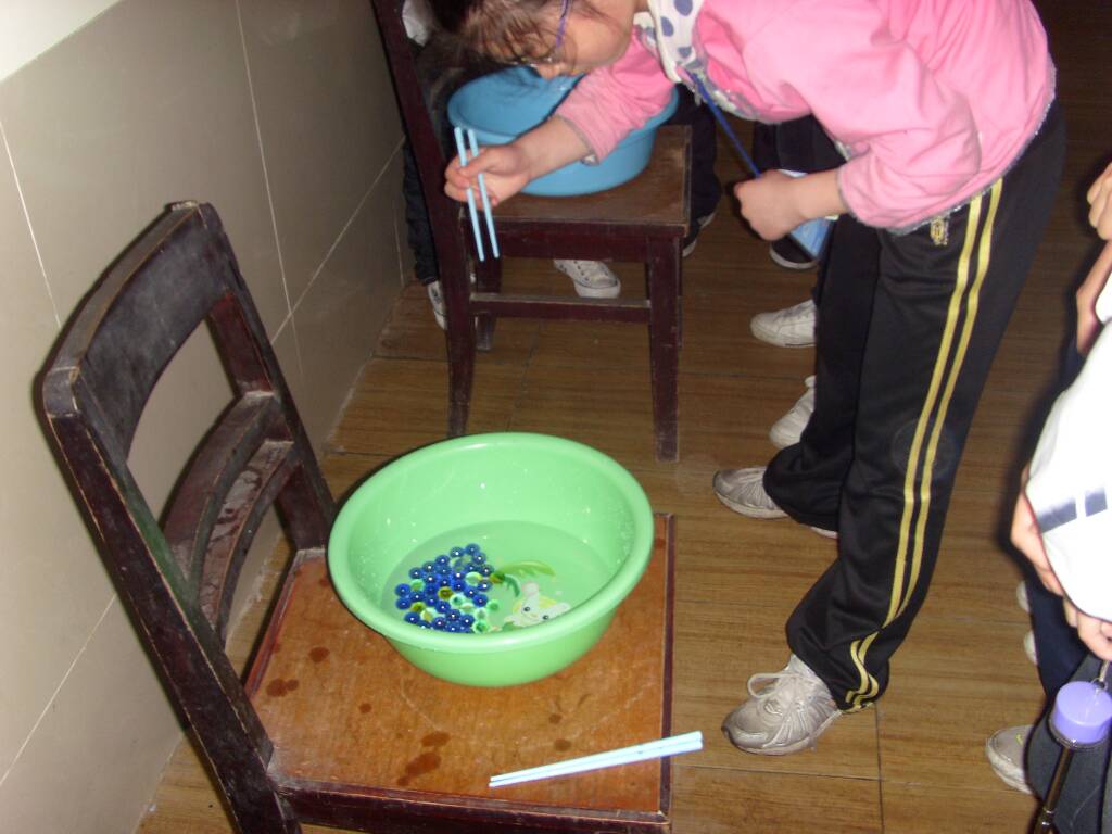 \\"2010060283234561.jpg"