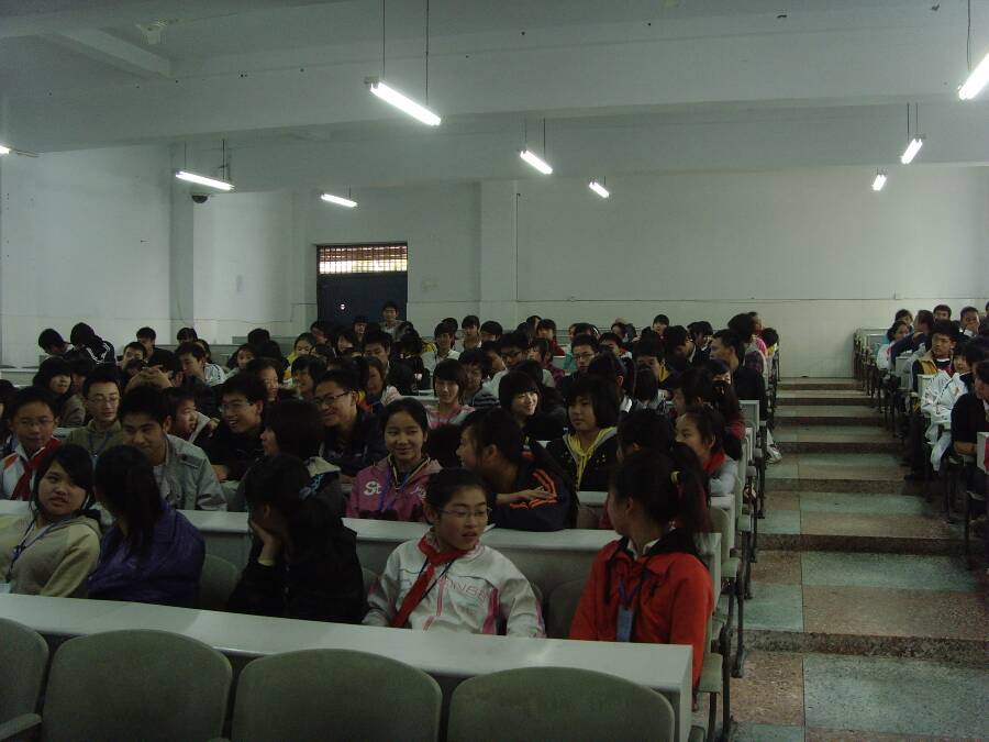 \\"2010050735629189.jpg"