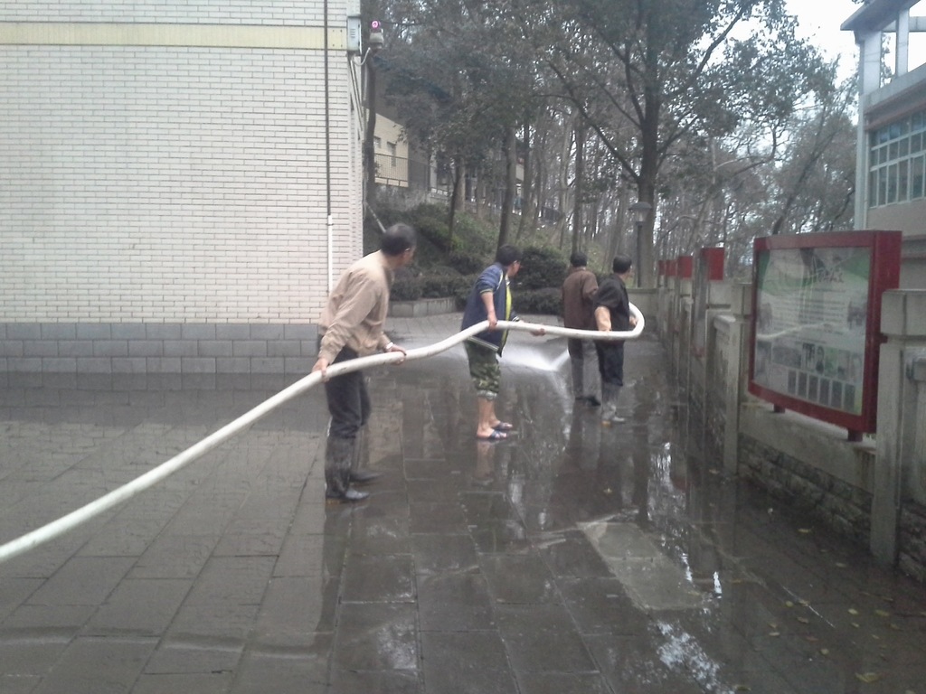 \\"20130223_181433.jpg"