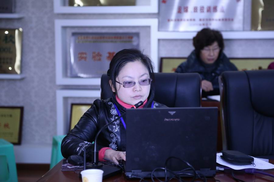 \\"姚校长介绍校庆准备工作.jpg"