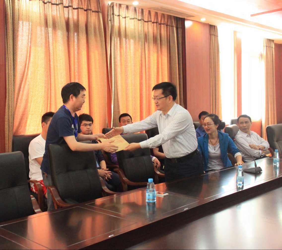 \\"QQ图片20150507153124.jpg"